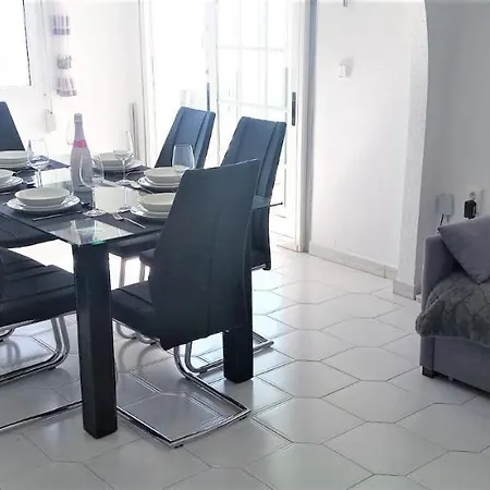 Luxurious Detached With Private Pool And Panoramic Sea And Mountain Views Villa *